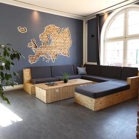 Blue Doors Hostel Ktv Росток Экстерьер фото