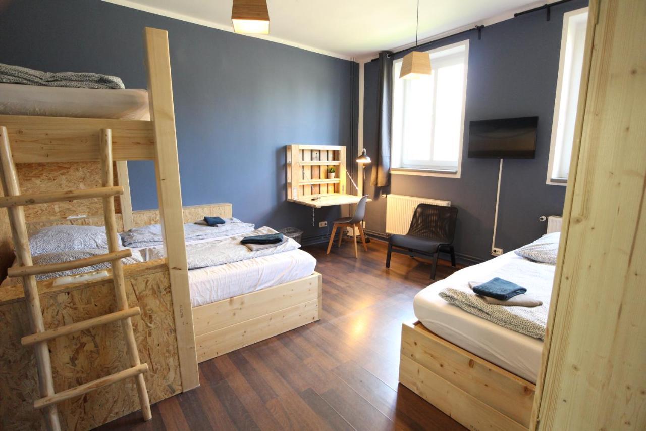 Blue Doors Hostel Ktv Росток Экстерьер фото